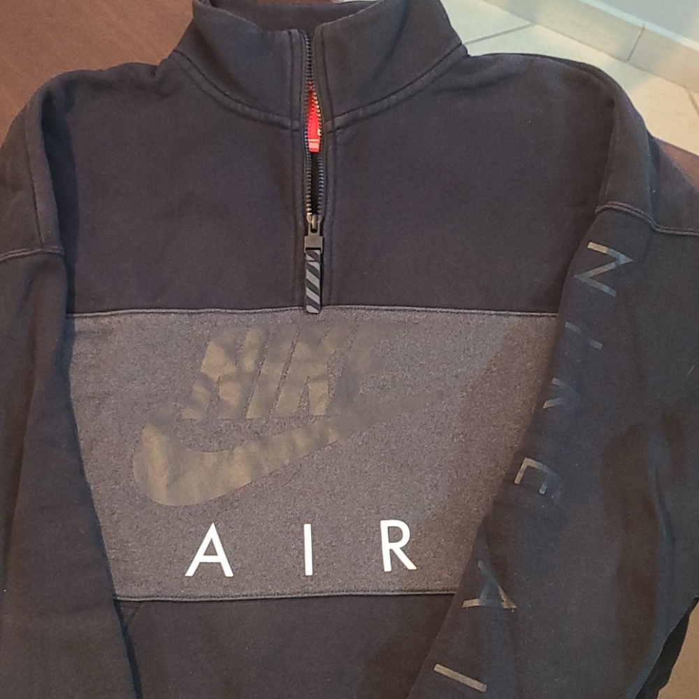 Nike Sweat shirt 3/4 zip up .
